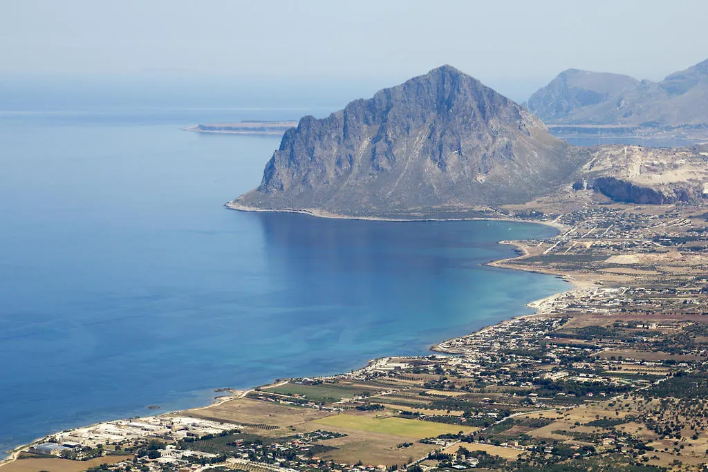 La Dimora Di Odisseo Bed & Breakfast Trapani 0*,